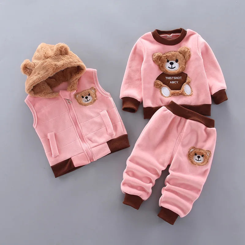 TinyTales Teddy Love Set – 3-delat Myspaket med Björndetaljer
